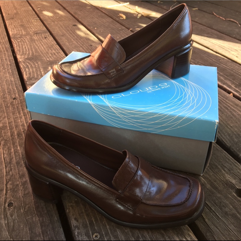 Nine West Brown Leather Loafers Size 6